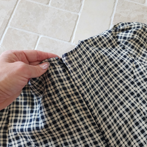 Reformation Plaid Dress With Petal Short Sleeves Small - Picture 9 of 11